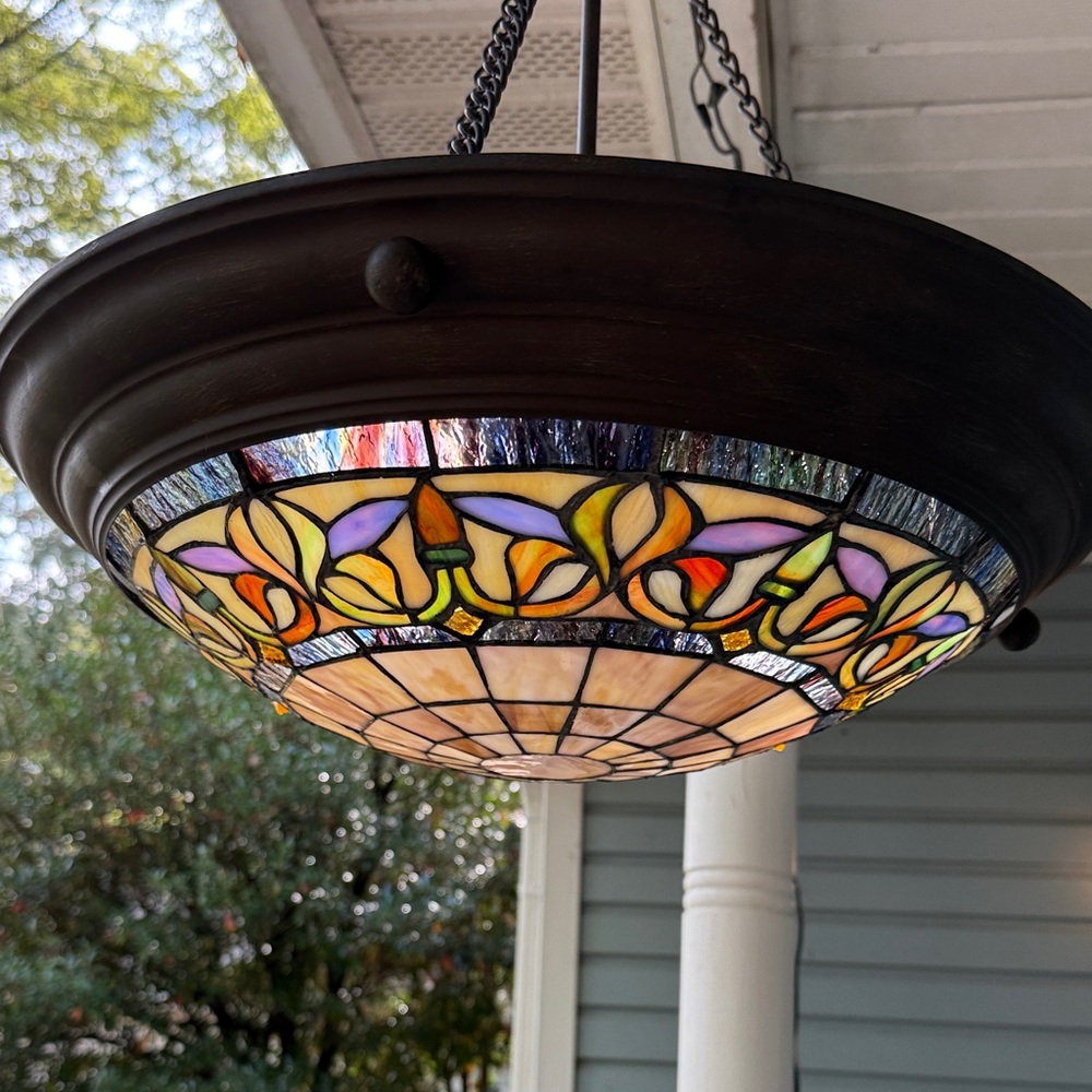 Tiffany Designs Stained Glass Pendant Light with Multicolor Floral Pattern